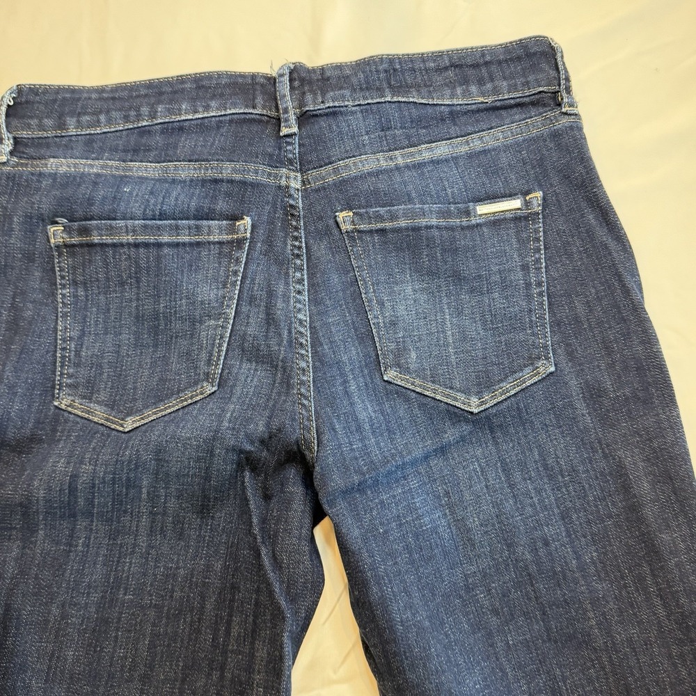 White House Black Market Girlfriend Jeans Blue Mid-Rise sz4 Cotton blend stretch - Picture 8 of 15